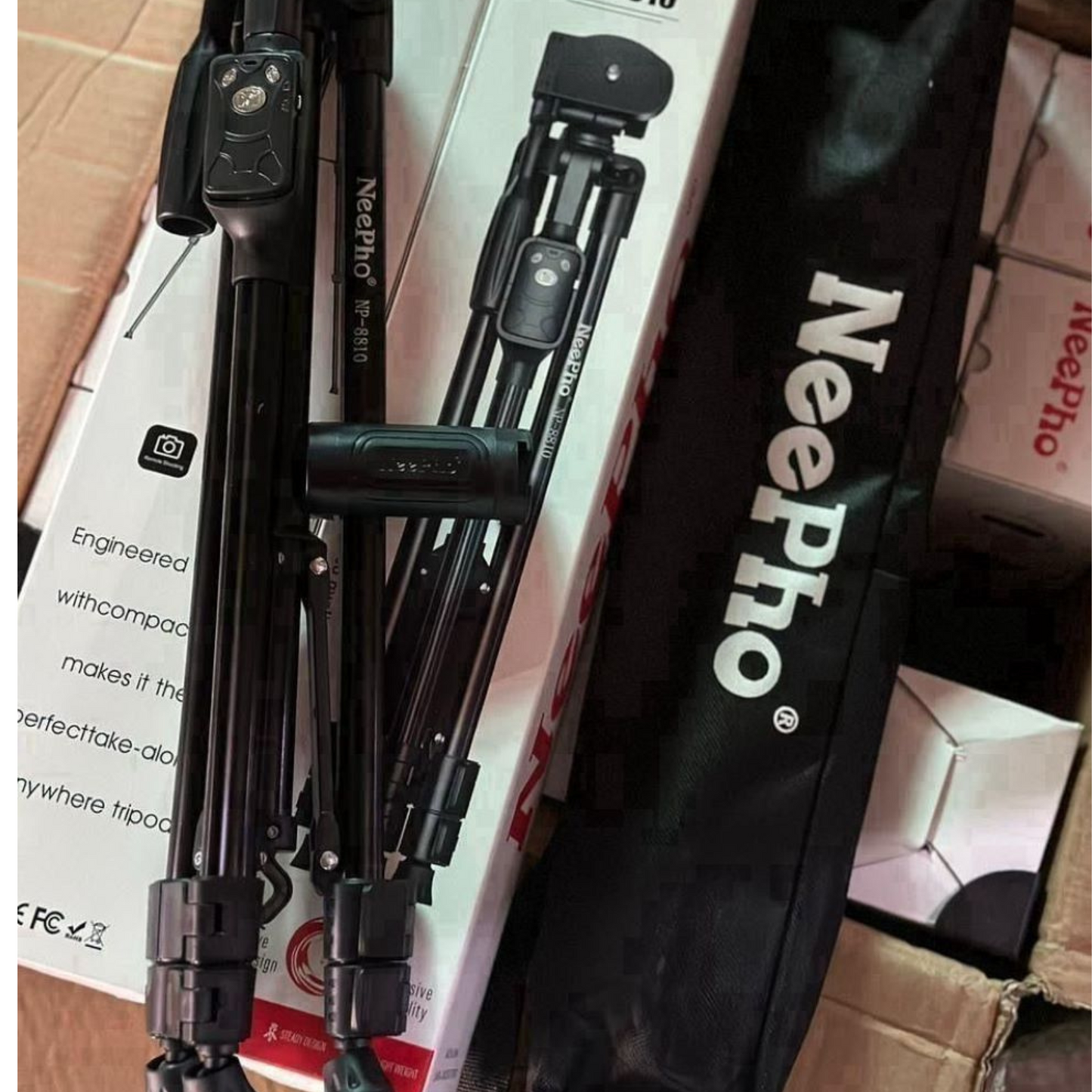 Neepho 8810 Professional High Quality DSLR Camera  and moblie Tripod Stand