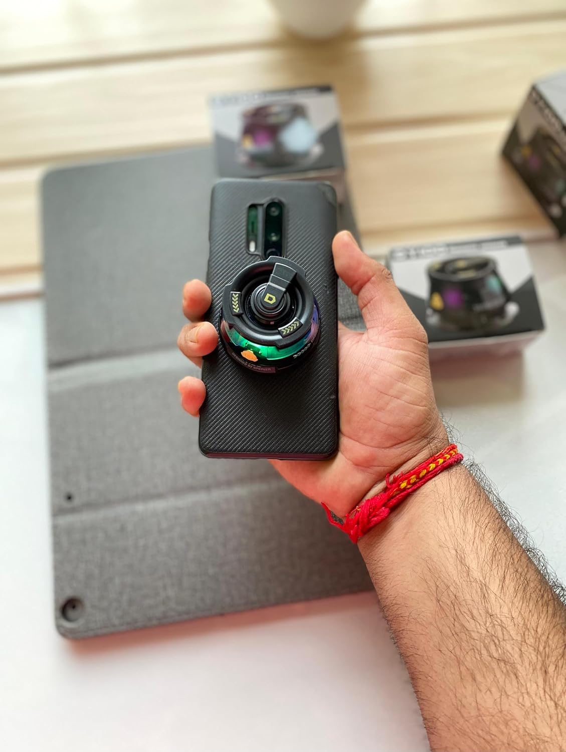 SE HUB DY100 Mini Magnetic Wireless Bluetooth Speaker – Portable, Rechargeable, RGB LED Lights, Phone Holder, Powerful Sound – Compatible with All Bluetooth Devices